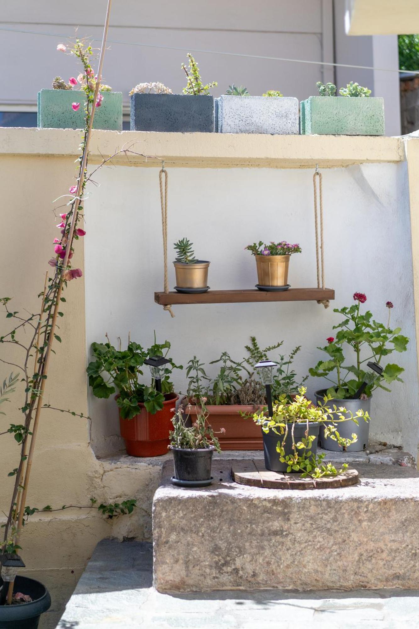 Spacious Home With Yard, Mytilene Lesvos Exterior foto